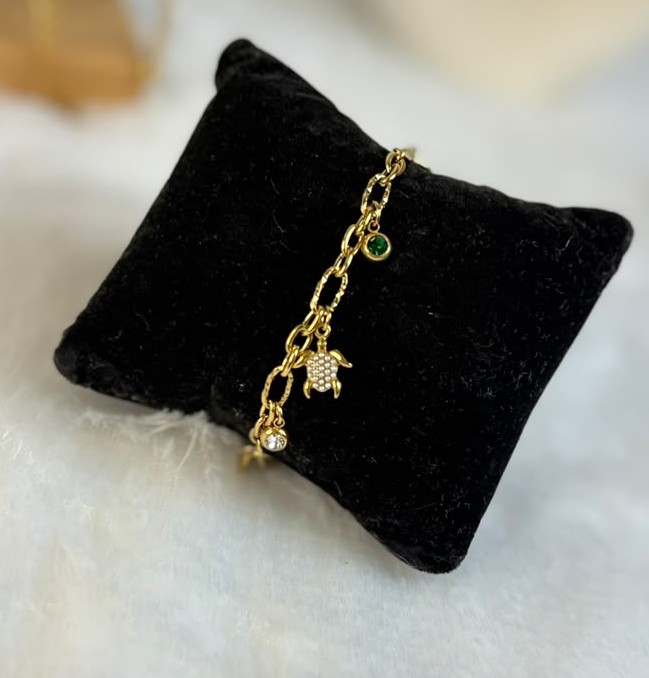 Pavé Turtle Charm Bracelet