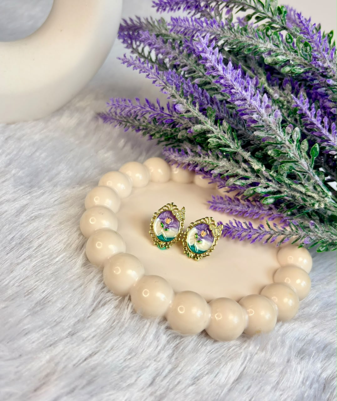 Vintage Butterfly Cameo Studs