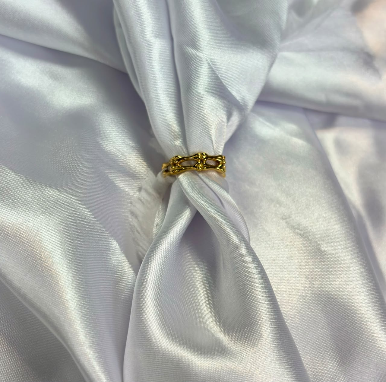 Gold Vine Openwork Ring