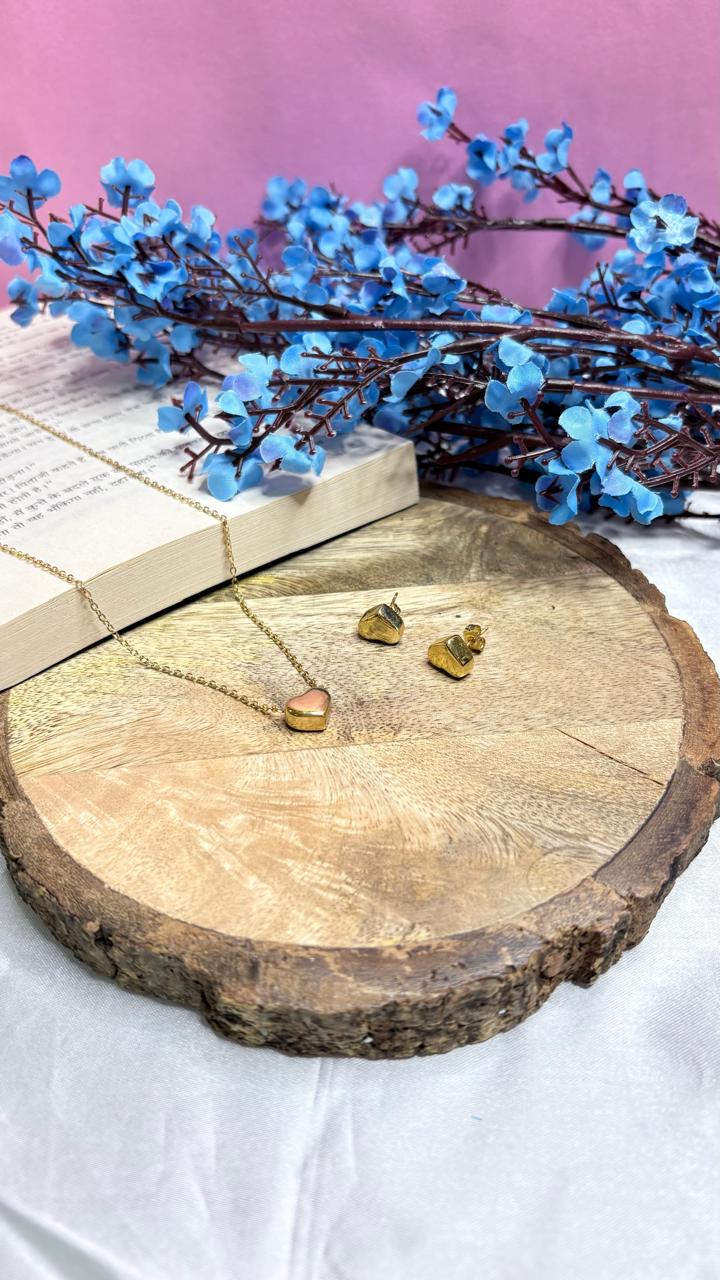 Mini Heart Duo Pendant Set