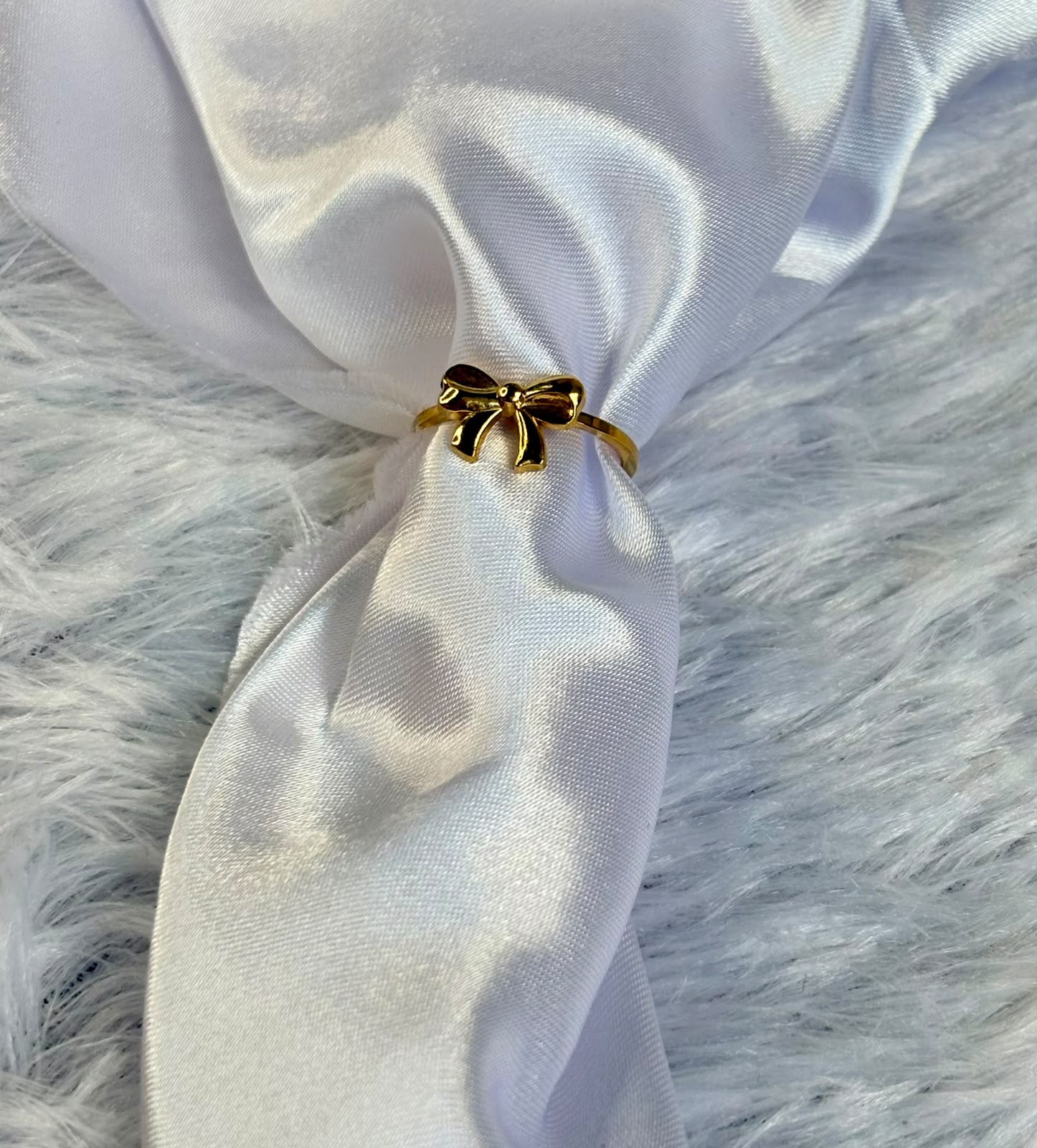 Gold Bow Ring