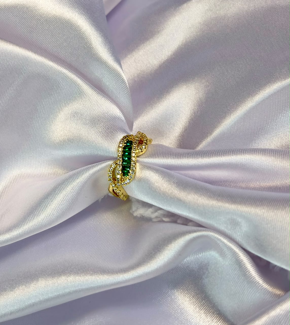 Emerald Twist CZ Band