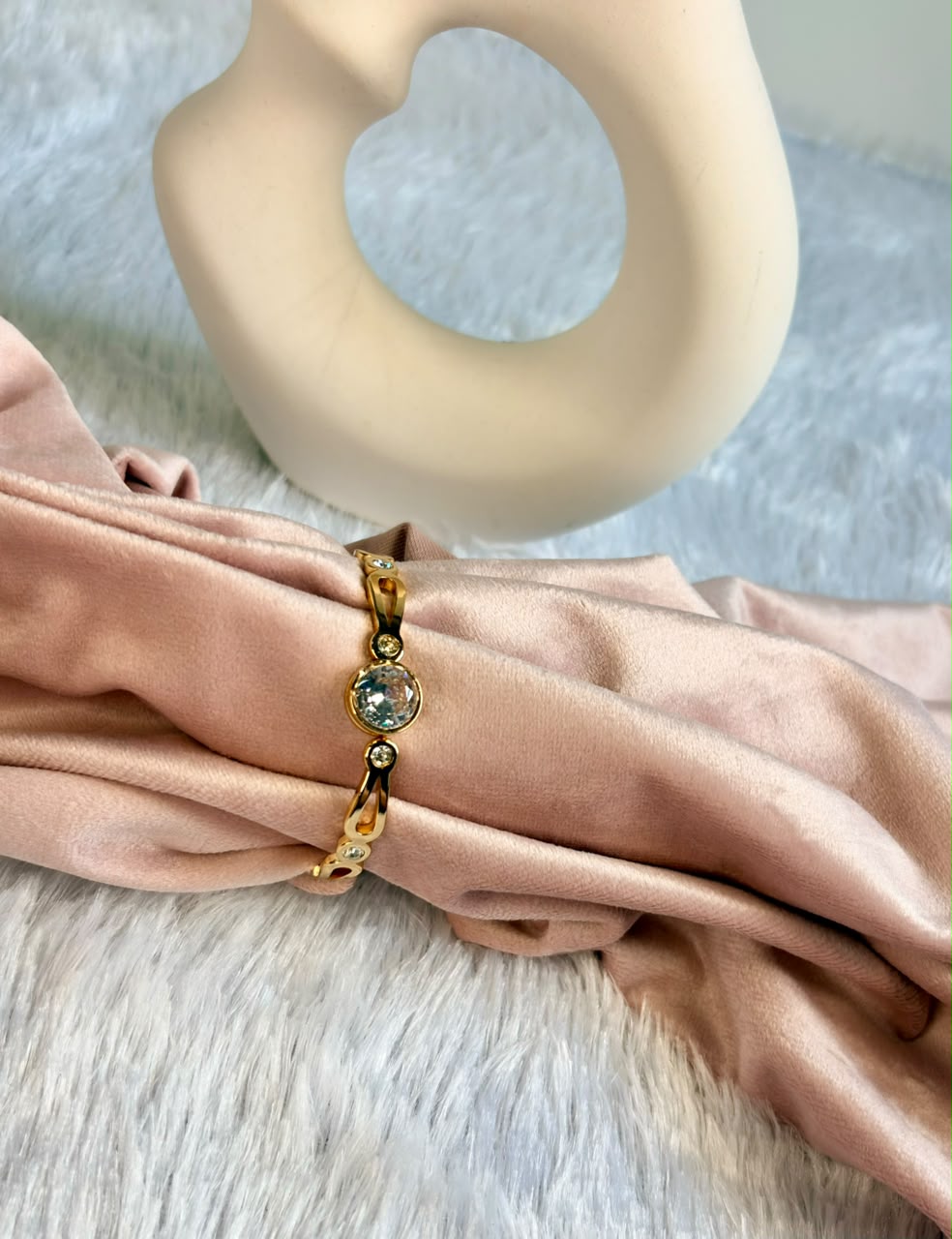 Solitaire Bezel Baby Kada