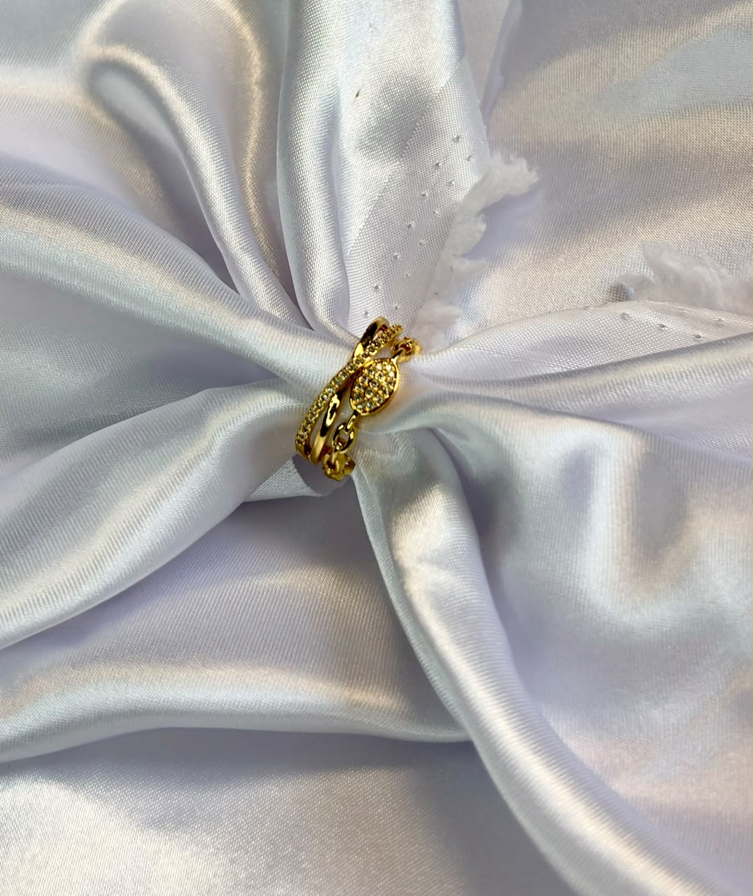 CZ Infinity Twist Band